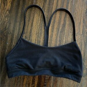 Lululemon, size 4, black, Flow Y Bra Nulu
Light Support